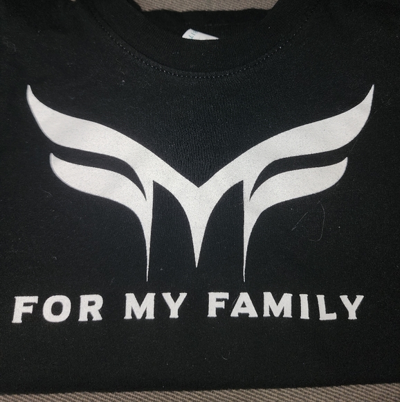 Black Tee Size 2T - Picture 2 of 5